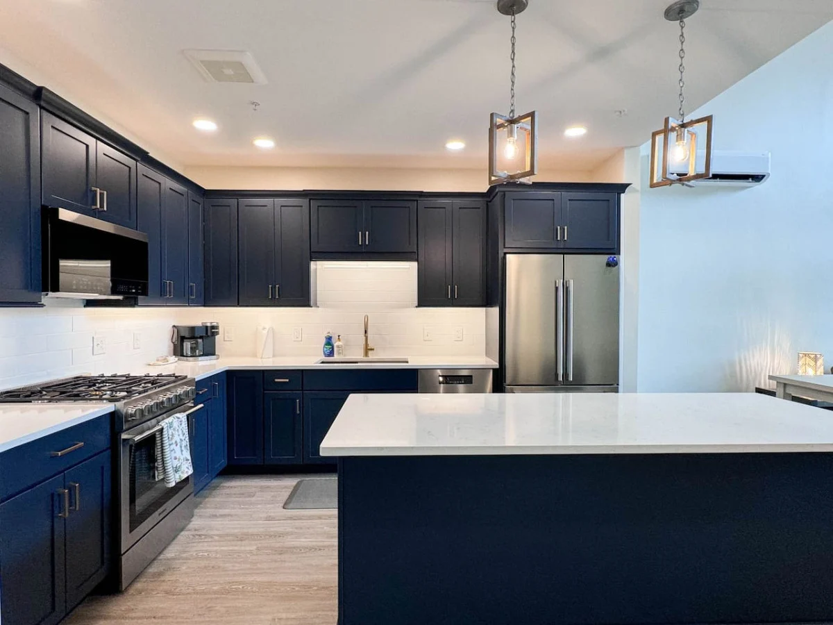 Cranmore Escape | Modern, Walk to Town, Pool! #55