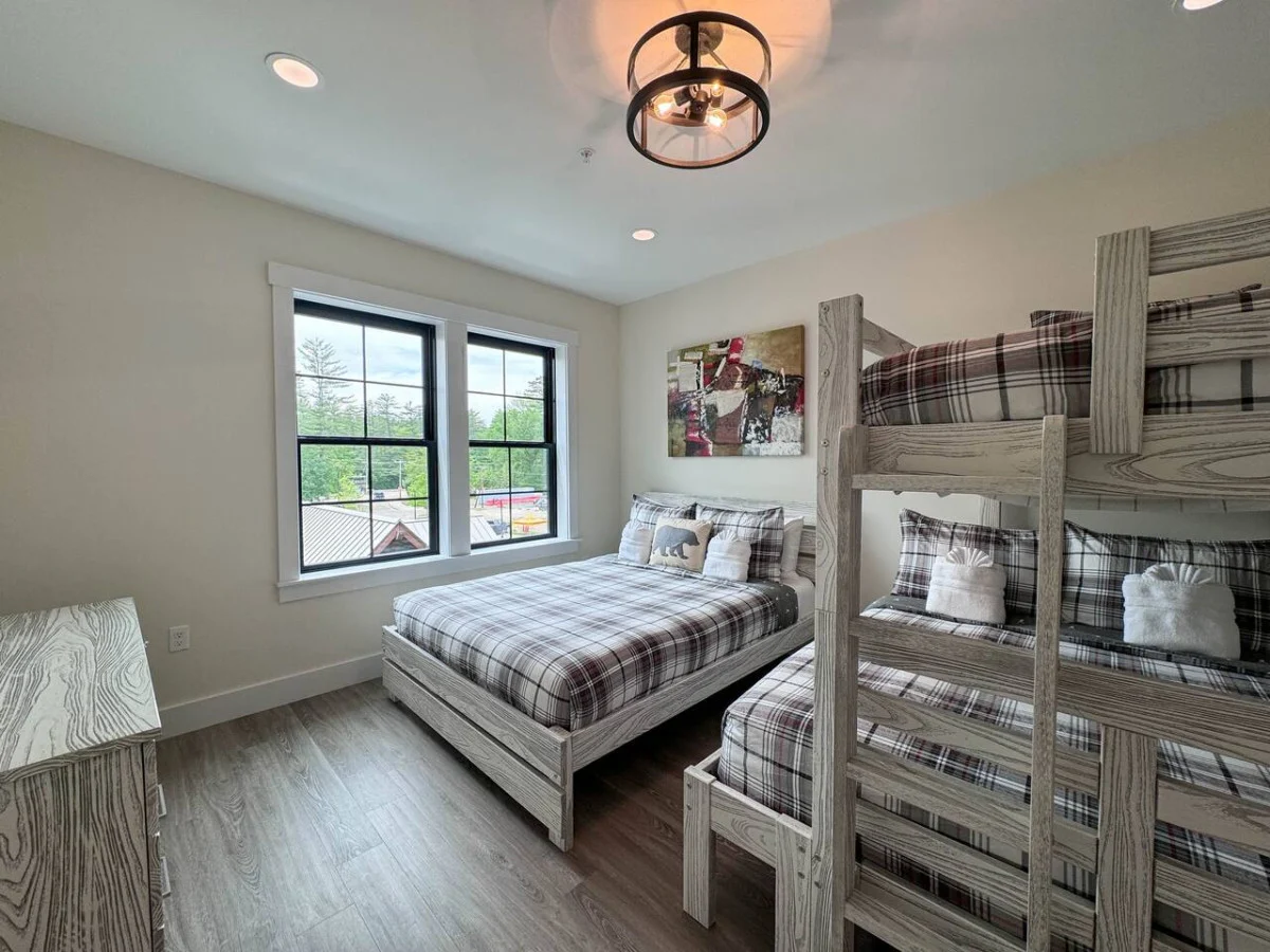 Cranmore Escape | Modern, Walk to Town, Pool! #39
