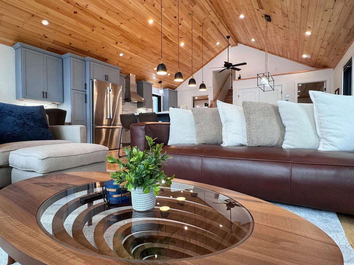 Dreamland | Luxe Waterfront Villa, Hot tub + Sauna #2