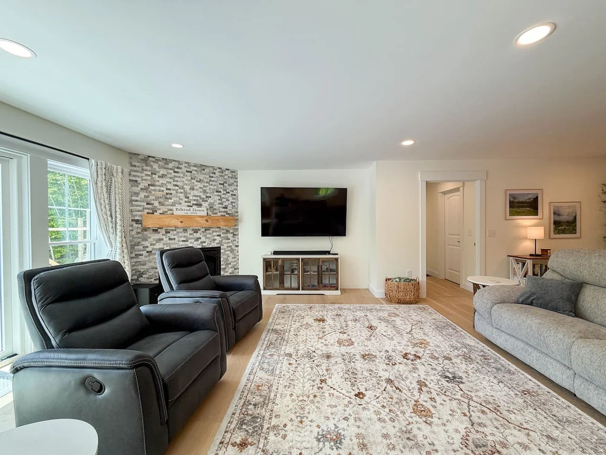 Hemlock Hideaway | 4500 ft.² New Build w/ Hot Tub #3