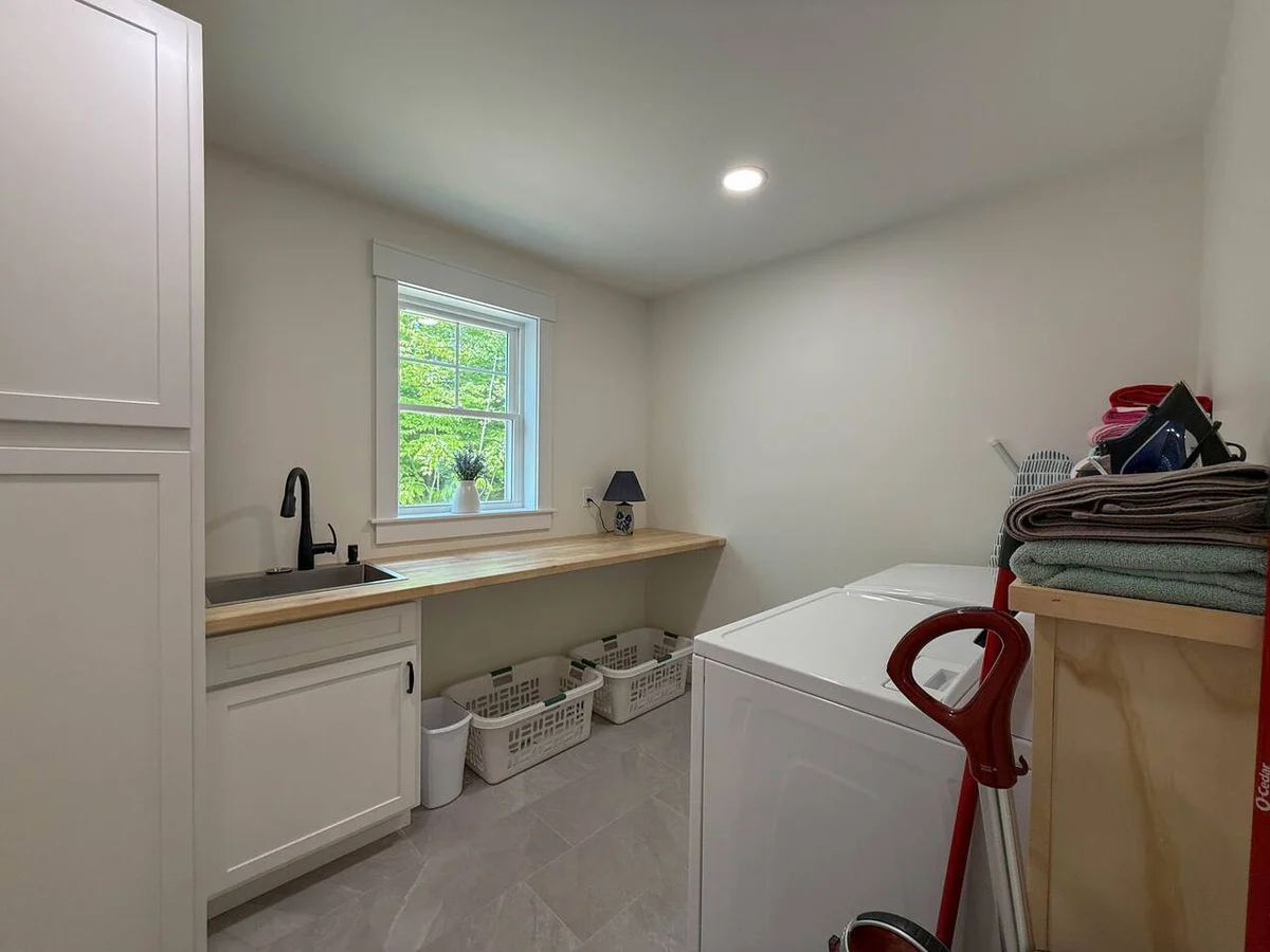 Hemlock Hideaway | 4500 ft.² New Build w/ Hot Tub #81
