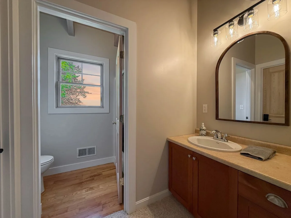 Highpoint Hideaway | Incredible Views on 5 Acres #5