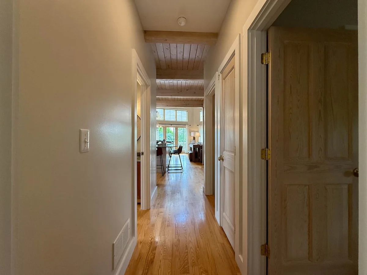 Highpoint Hideaway | Incredible Views on 5 Acres #10