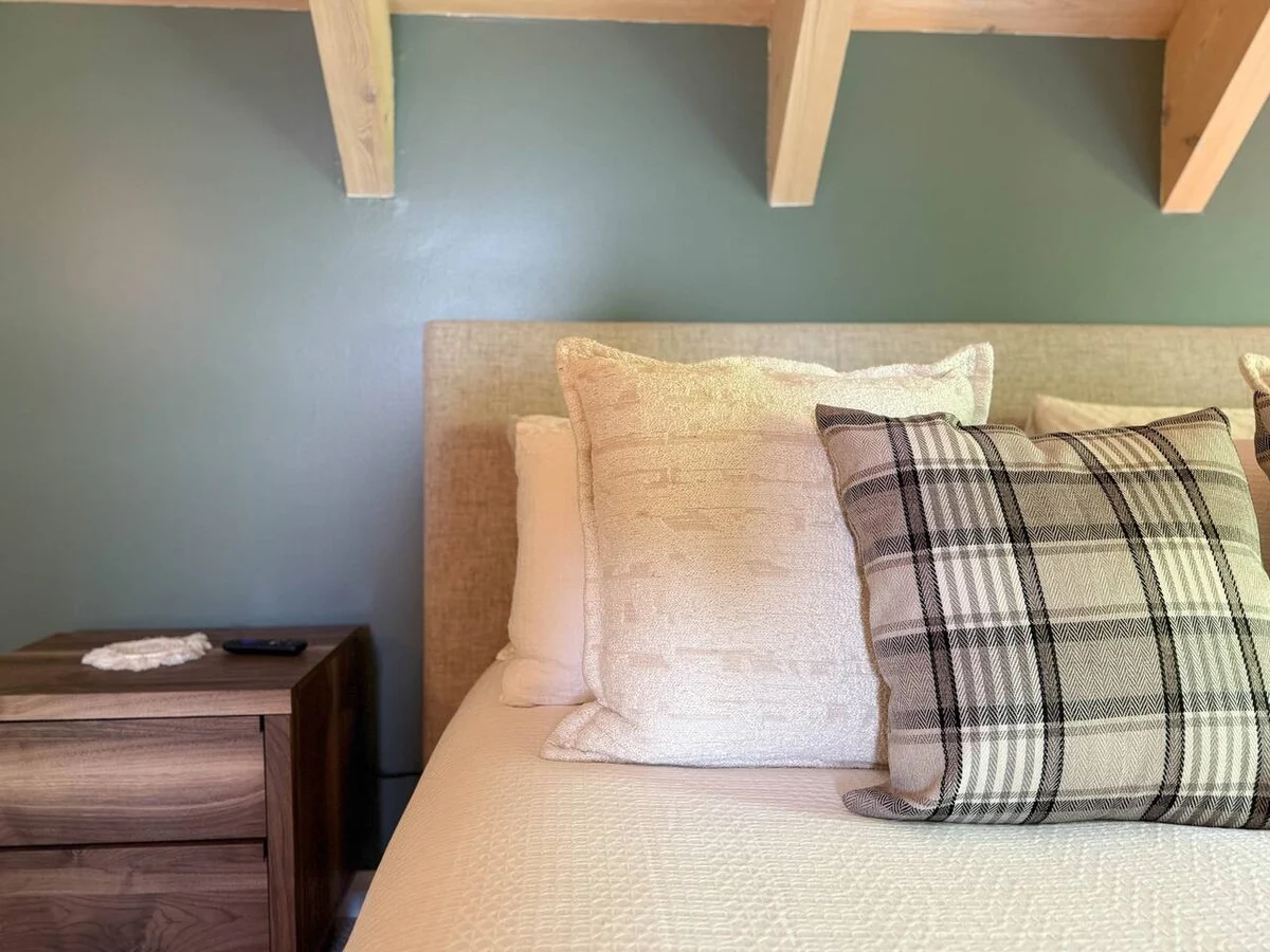Highpoint Hideaway | Incredible Views on 5 Acres #17