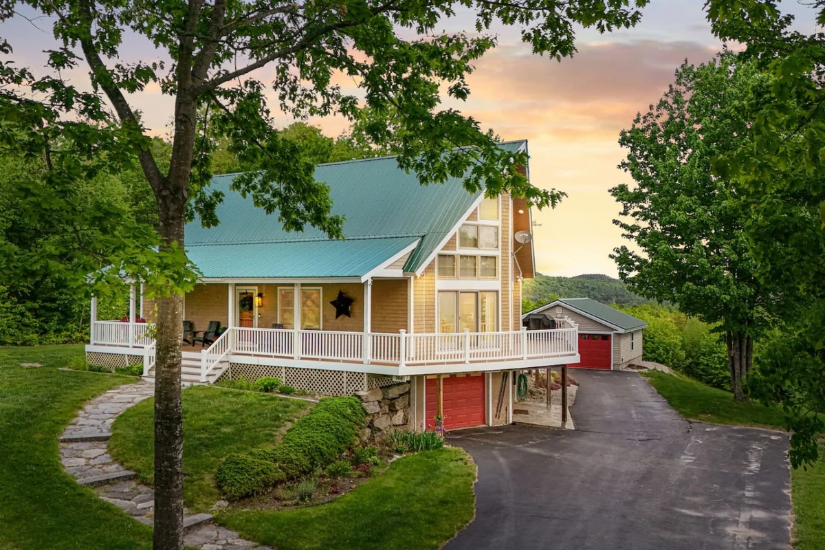 Highpoint Hideaway | Incredible Views on 5 Acres #14