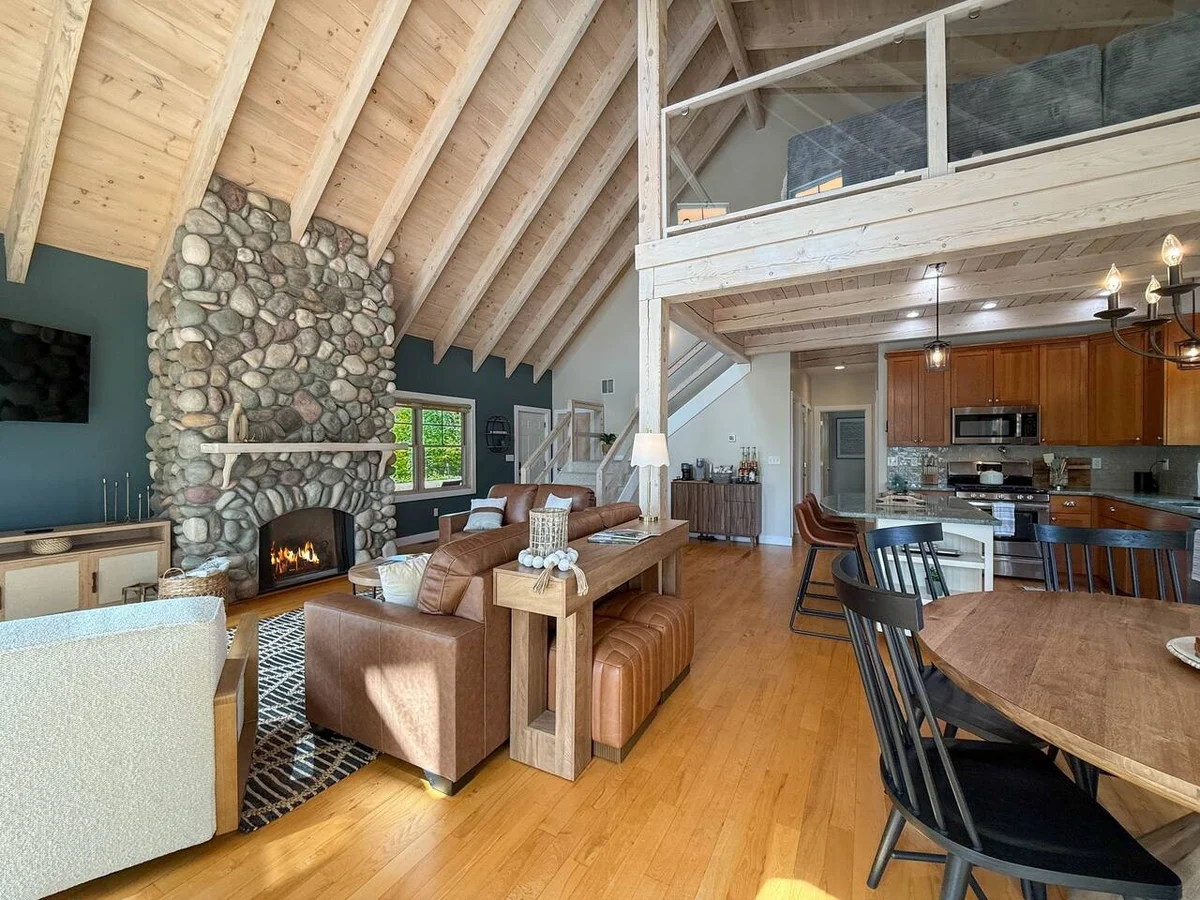 Highpoint Hideaway | Incredible Views on 5 Acres #46