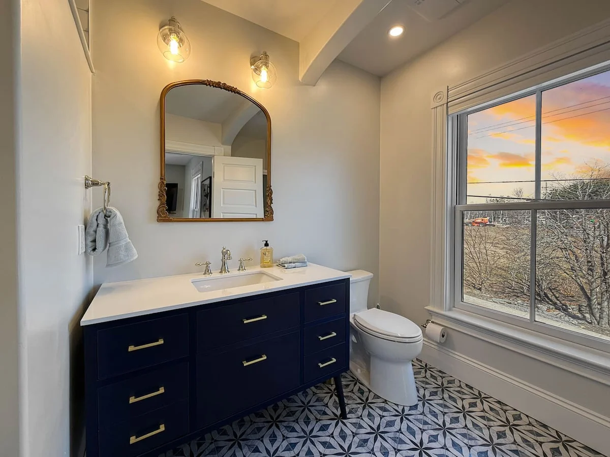 Kittery Cove | Luxe, Views, Walk to Portsmouth #10