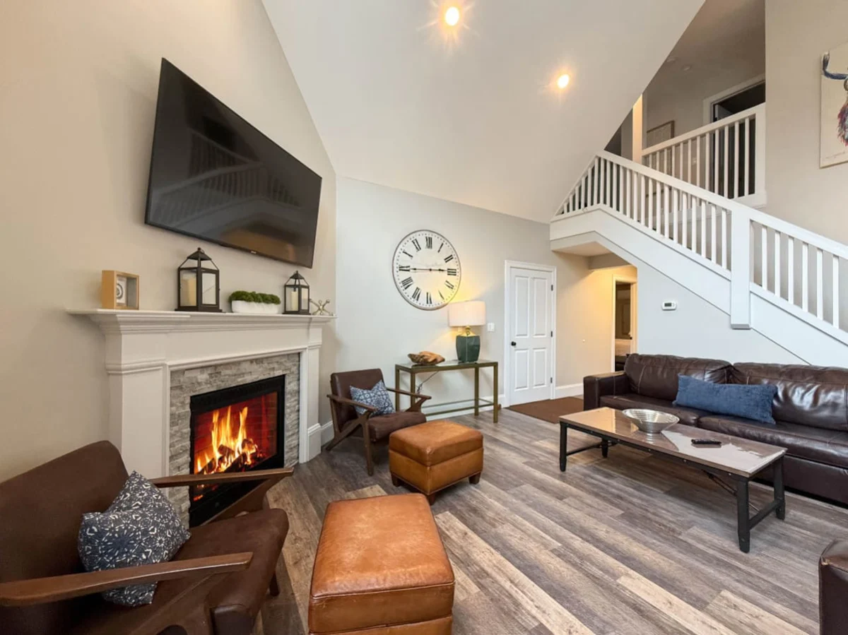Luxe Mountain Home | River, Cranmore, Hot Tub #64