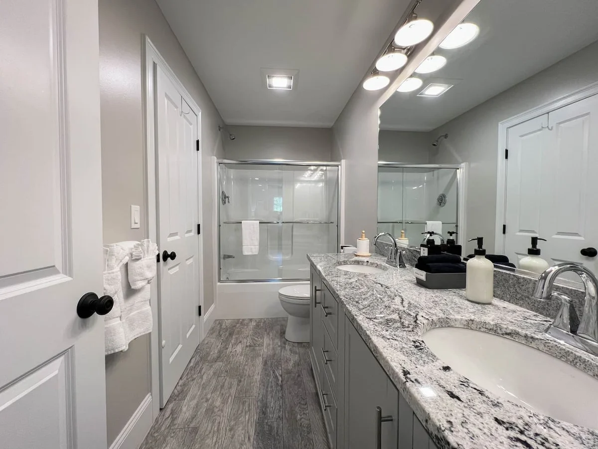 Luxe Mountain Home | River, Cranmore, Hot Tub #77