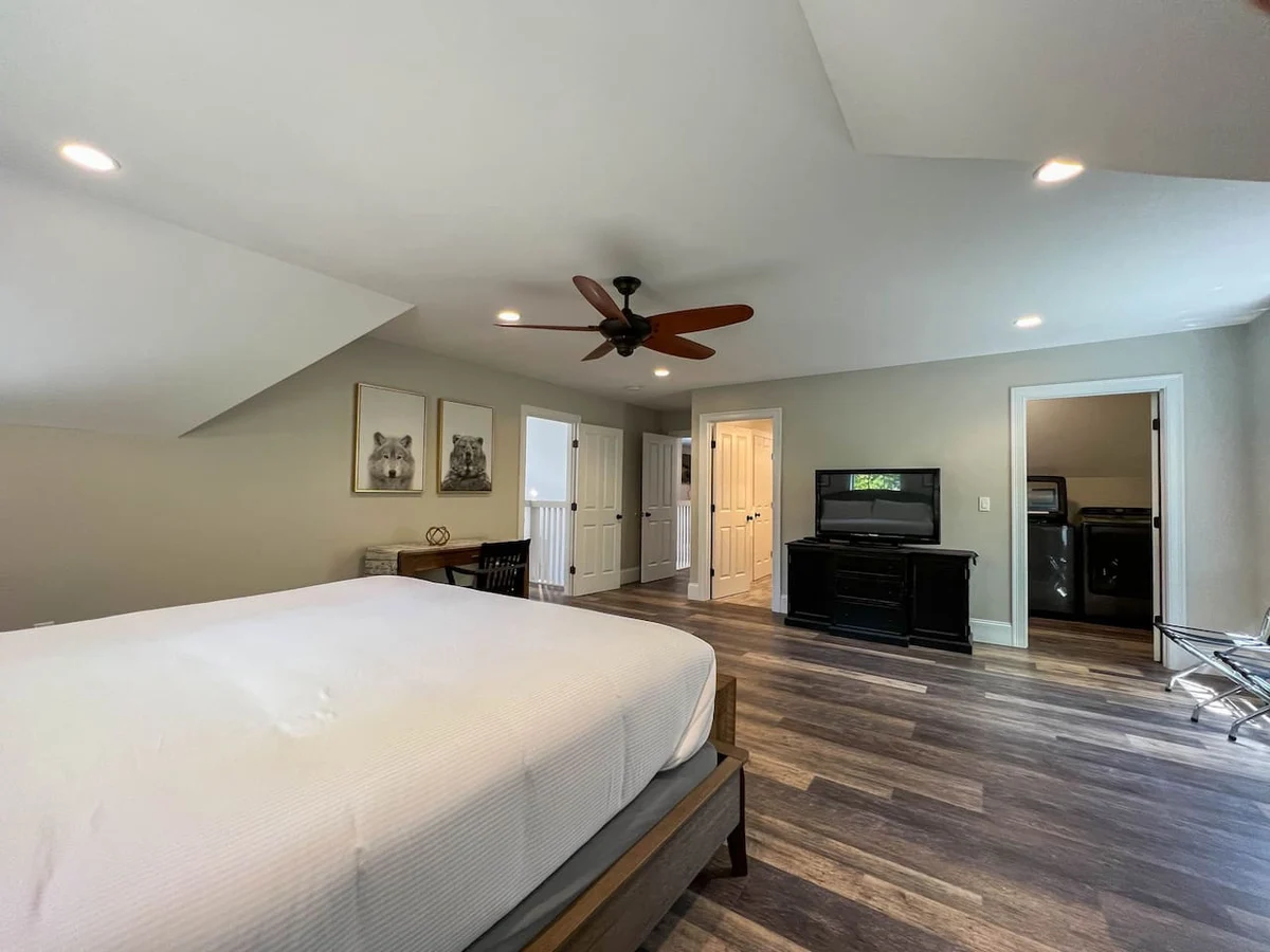Luxe Mountain Home | River, Cranmore, Hot Tub #26