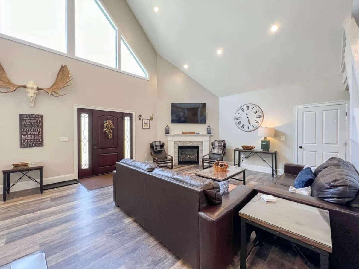 Luxe Mountain Home | River, Cranmore, Hot Tub #54