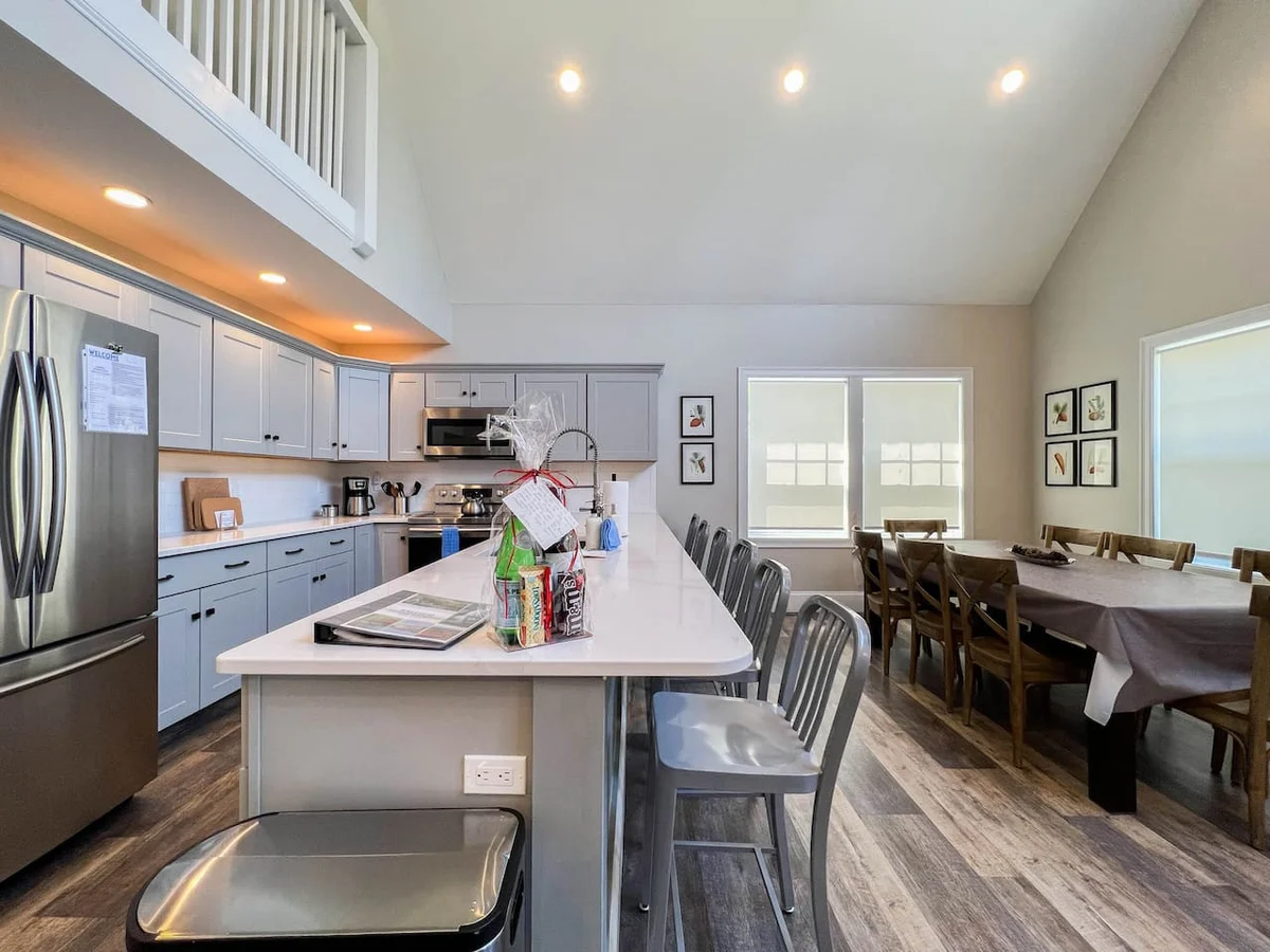 Luxe Mountain Home | River, Cranmore, Hot Tub #27
