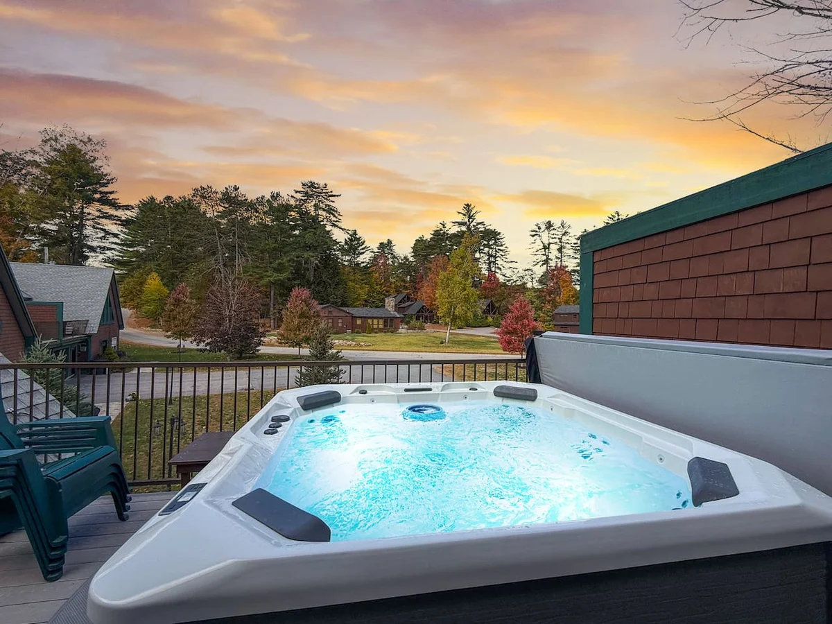 Luxe Mountain Home | River, Cranmore, Hot Tub #30