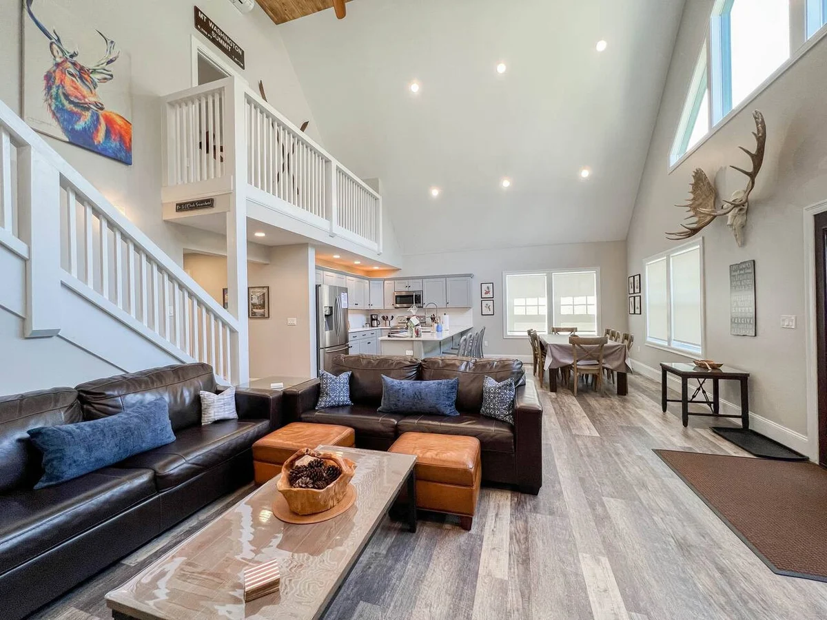 Luxe Mountain Home | River, Cranmore, Hot Tub #23