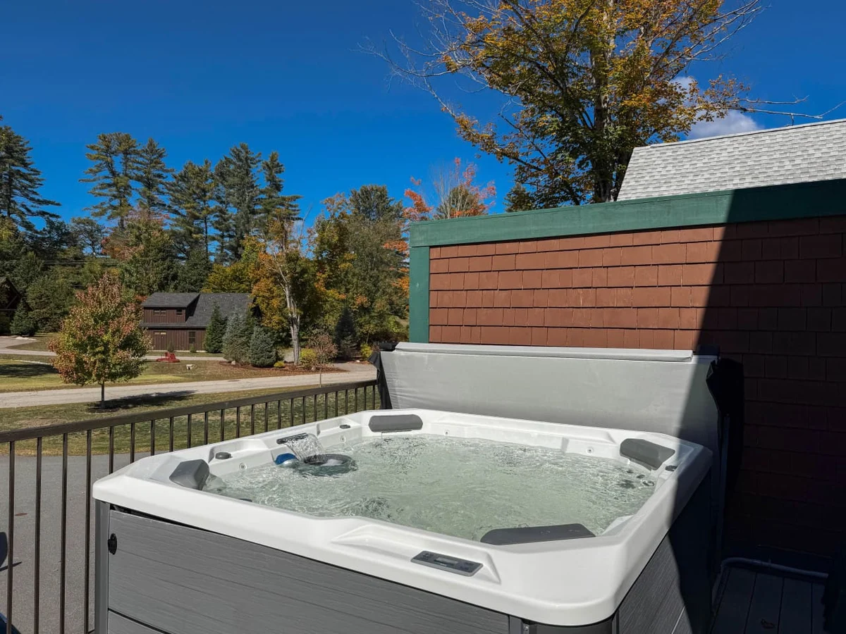 Luxe Mountain Home | River, Cranmore, Hot Tub #51