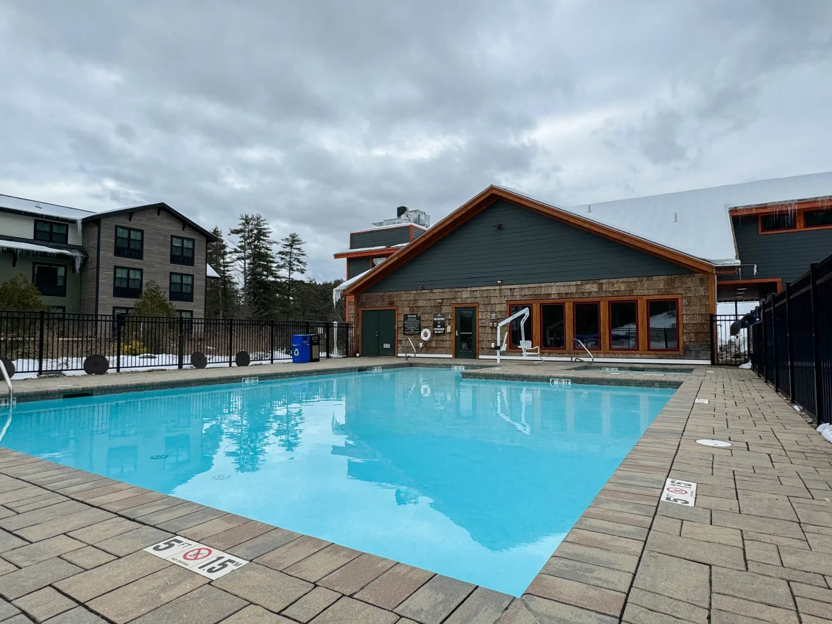 Luxe Ski In/Out | Pool, Hot tub, Hiking, N. Conway #36