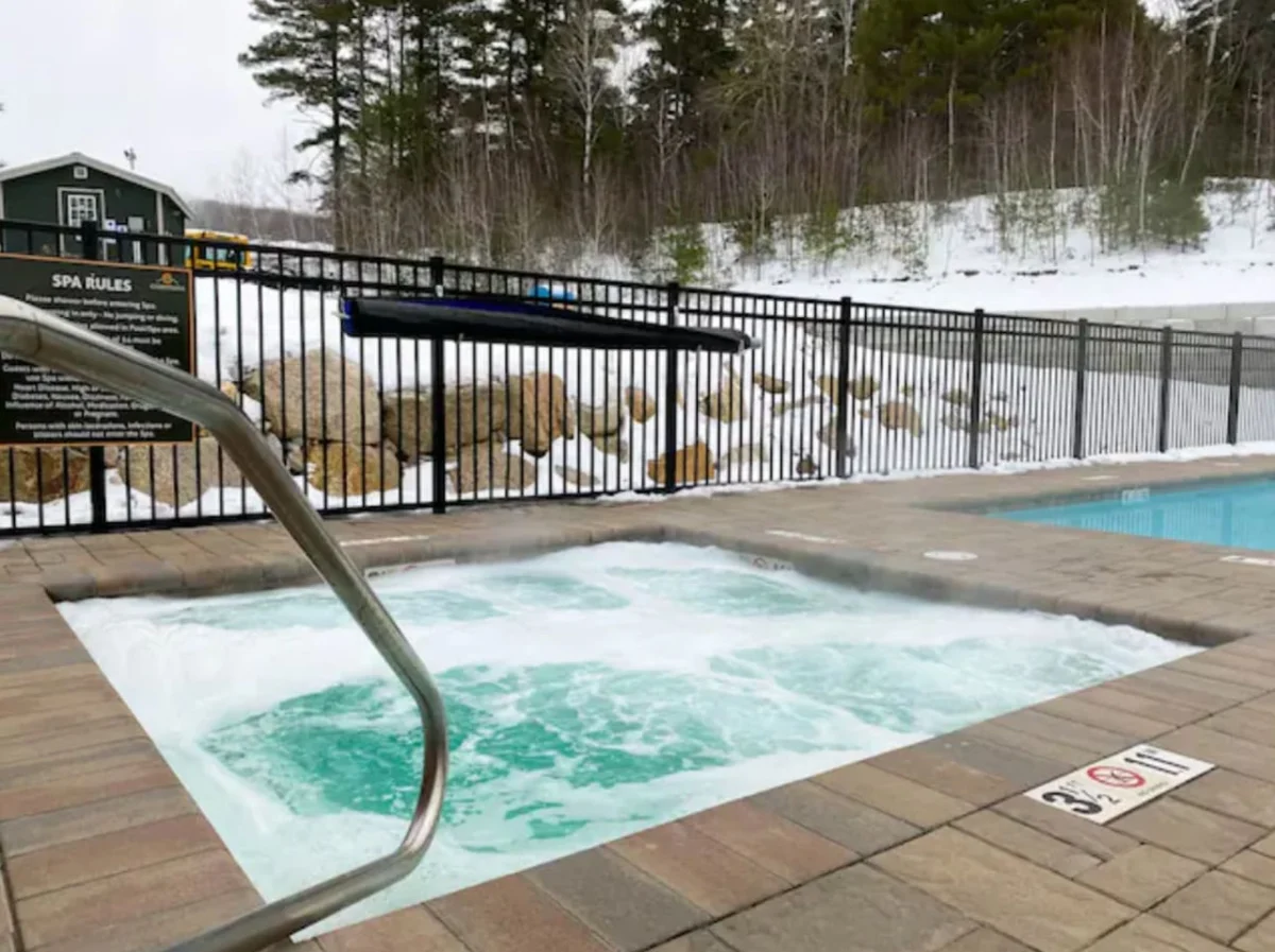 Luxe Ski In/Out | Pool, Hot tub, Hiking, N. Conway #44