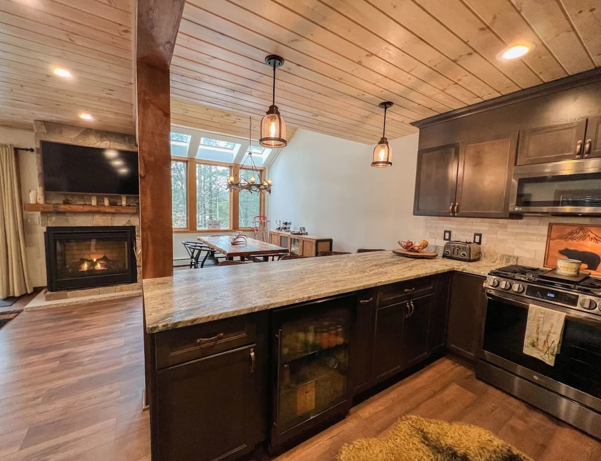 Luxury Attitash Mountainside Home, Rivers + Mtns! #39