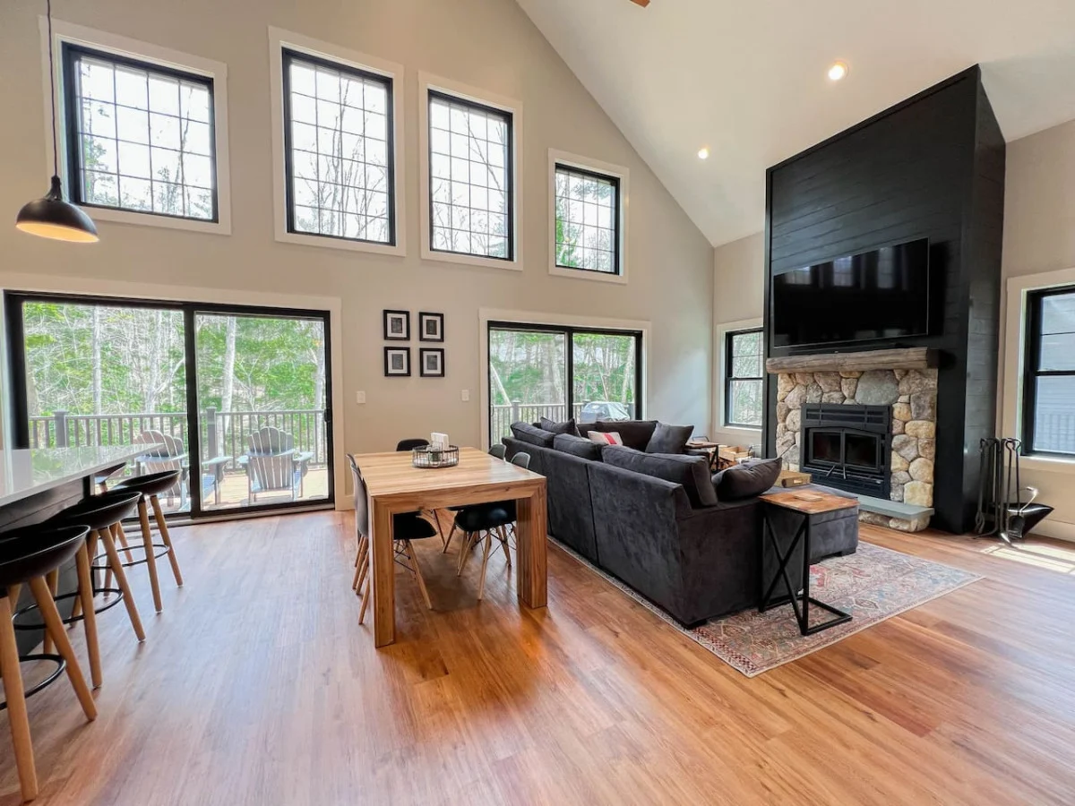New Luxe 4BR/3BA Home in the Heart of the Valley! #5