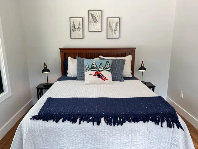 Bedroom 2 image 1