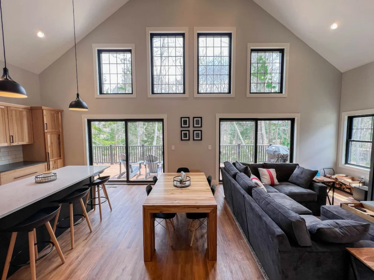 New Luxe 4BR/3BA Home in the Heart of the Valley! #30
