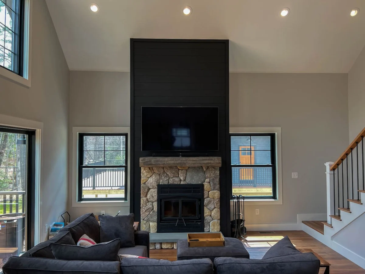 New Luxe 4BR/3BA Home in the Heart of the Valley! #26