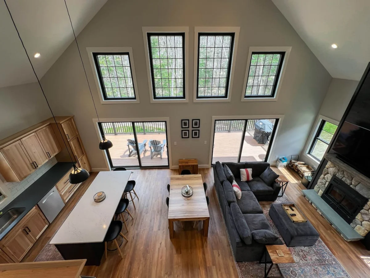 New Luxe 4BR/3BA Home in the Heart of the Valley! #34