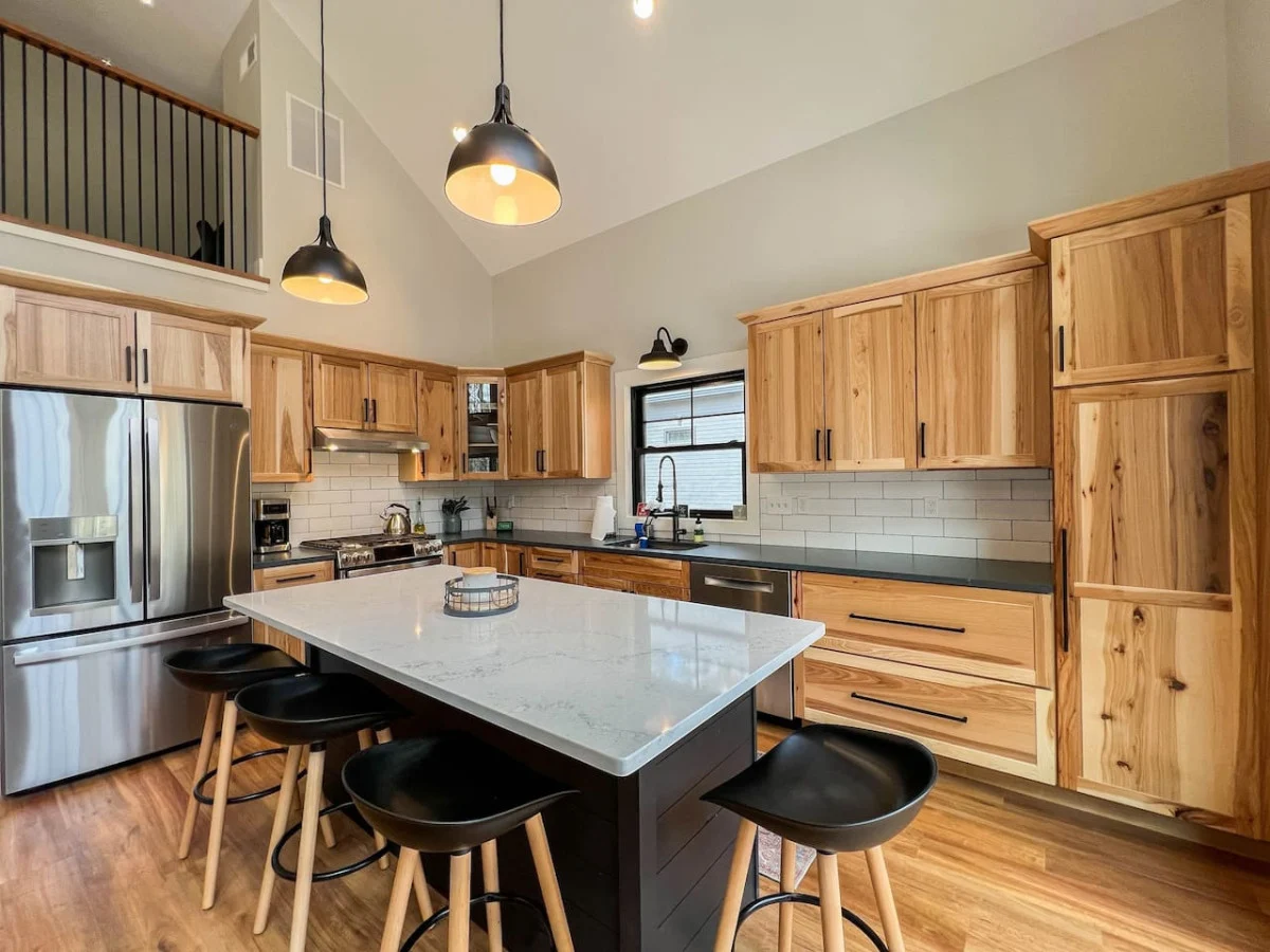 New Luxe 4BR/3BA Home in the Heart of the Valley! #29