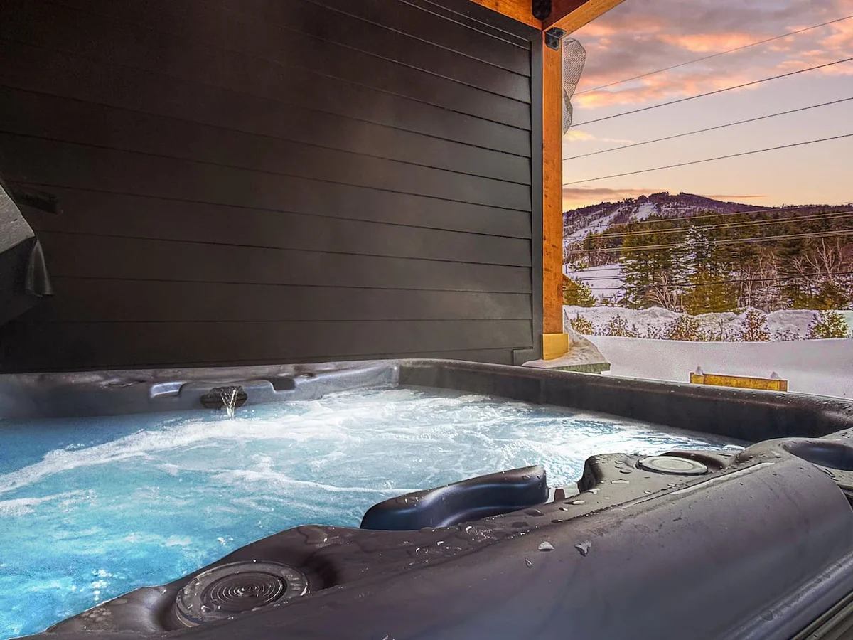 Nordfjell | Upscale 5 Bedroom, Hot Tub, Views #15