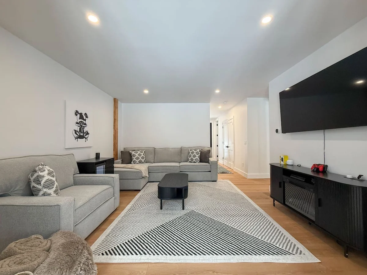 Nordfjell | Upscale 5 Bedroom, Hot Tub, Views #52
