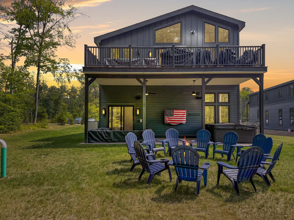 Northern Luxe | Brand New, Views, Hot tub, Games #7