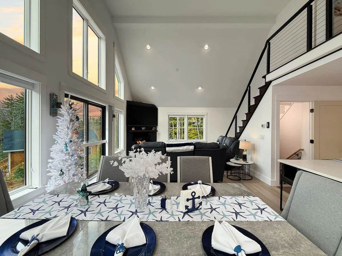 Northview Chalet | Brand New, Hot Tub, Spacious #44