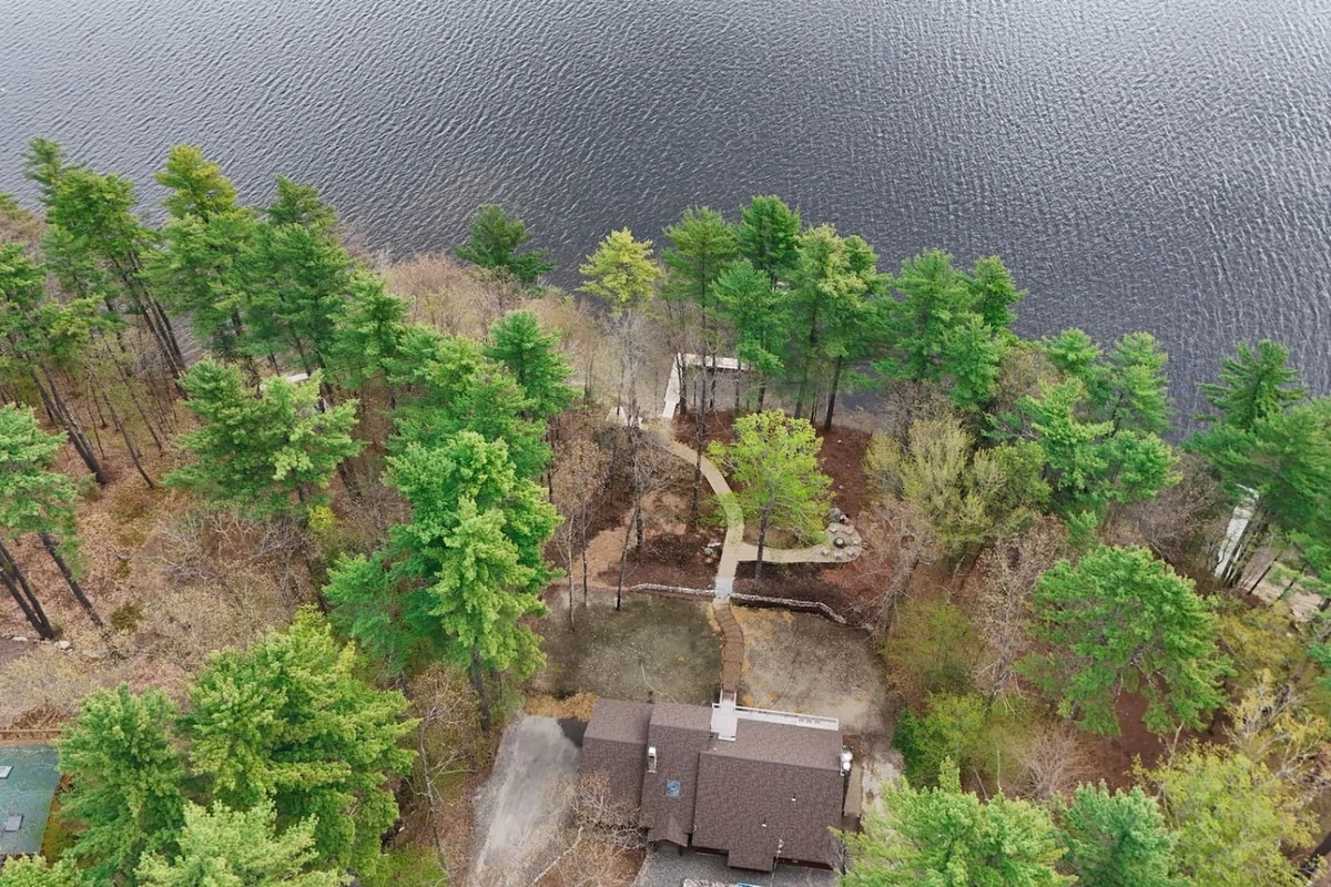 Pleasant Moose Hygge | Luxury Lakefront Retreat #101