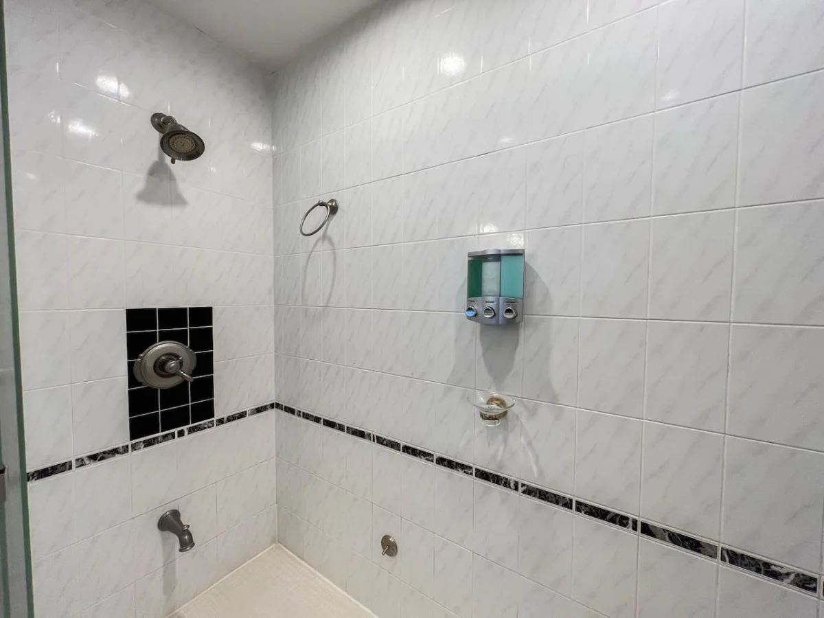 Riversbend | Private River Access, Pool, Hot Tub #117
