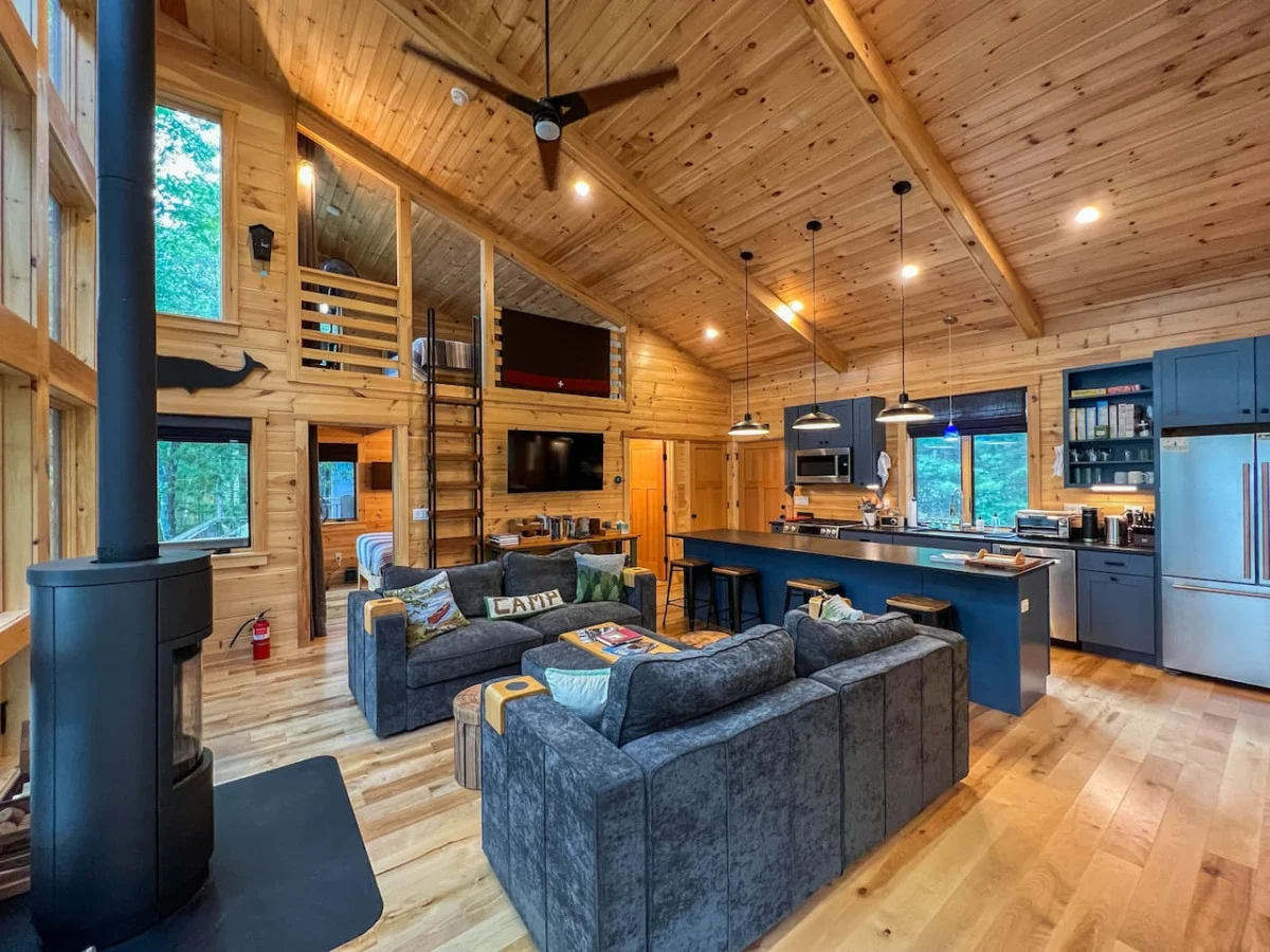 StoneWater | Brand New | Private Lakefront + Fire #34