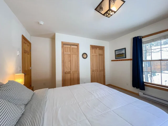 Bedroom 1 image 1