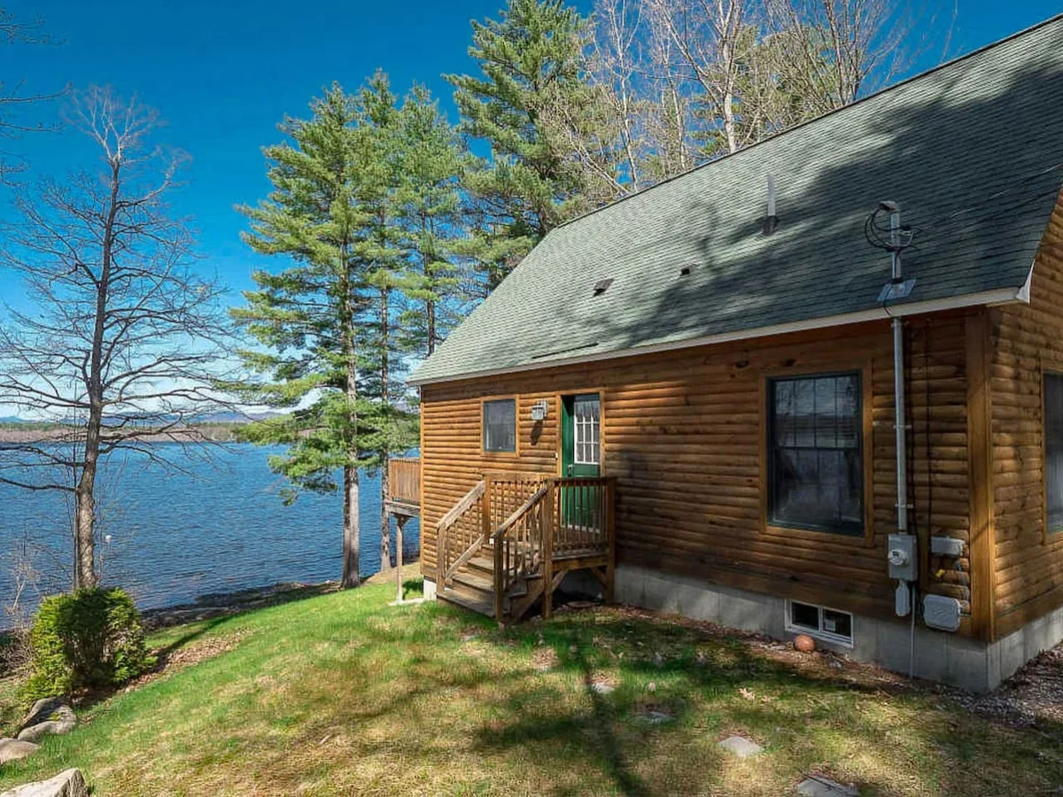 The Bellemark | Lakefront Cabin + Incredible Views #52