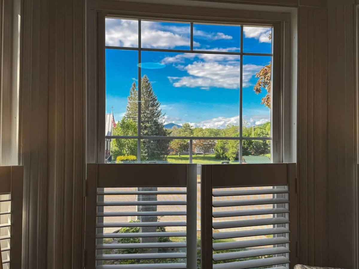 The Manor on Main | Hot Tub, Pond Access, 5 Bedrms #51