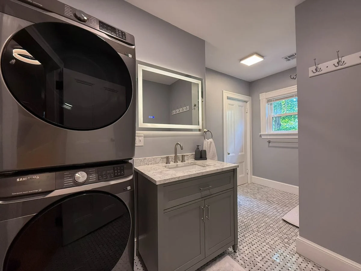 The Manor on Main | Hot Tub, Pond Access, 5 Bedrms #56
