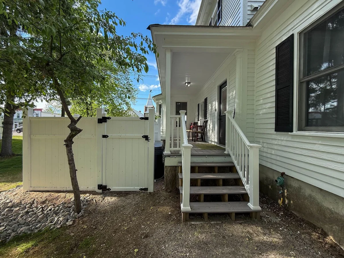 The Manor on Main | Hot Tub, Pond Access, 5 Bedrms #52