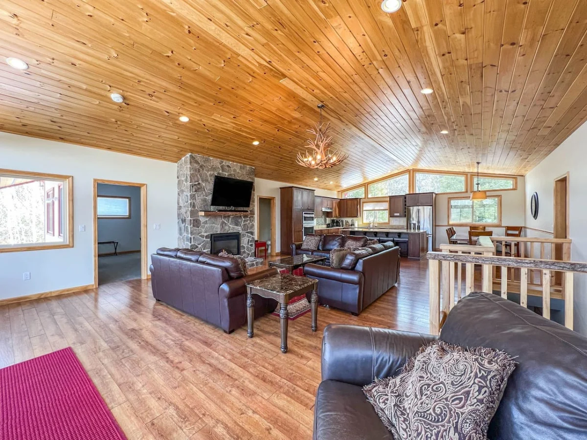 The Mountainview Escape | Luxury, Views & Hot Tub #76
