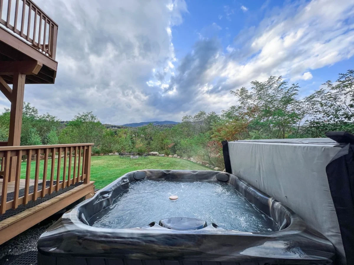 The Mountainview Escape | Luxury, Views & Hot Tub #32