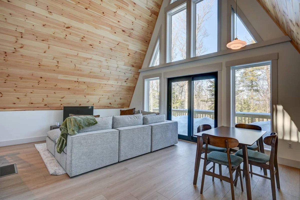 The Outlook | Relaxing Luxe A-Frame with Hot Tub #24