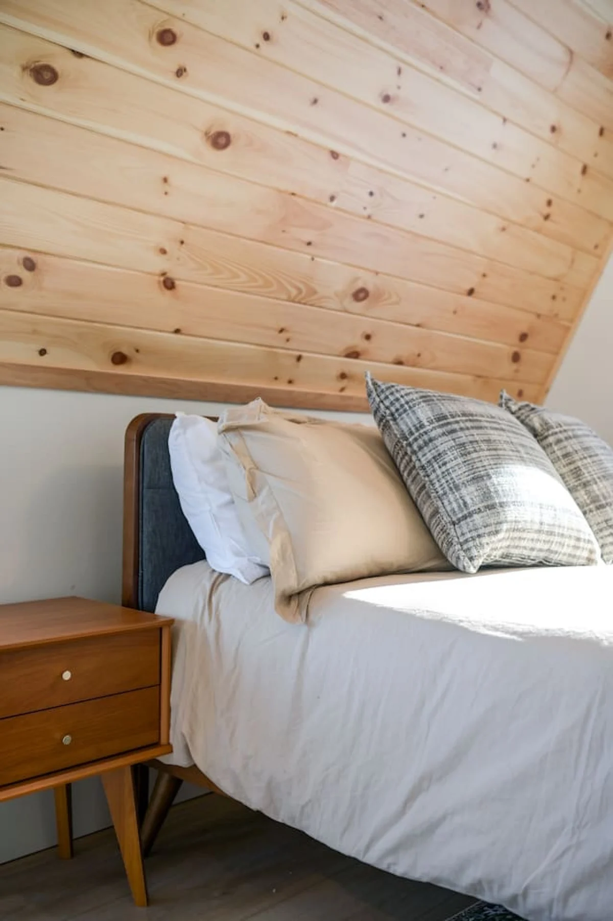 The Outlook | Relaxing Luxe A-Frame with Hot Tub #5