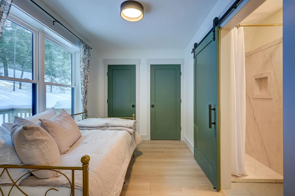 The Outlook | Relaxing Luxe A-Frame with Hot Tub #36