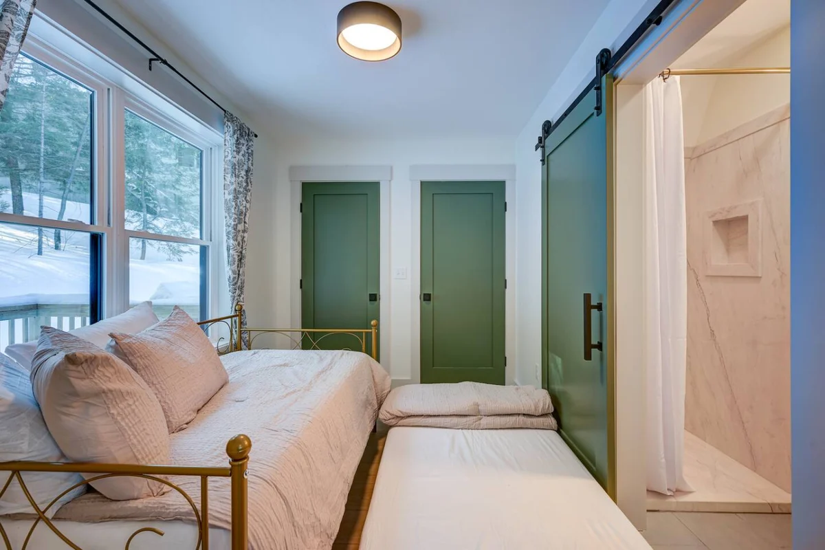 The Outlook | Relaxing Luxe A-Frame with Hot Tub #25