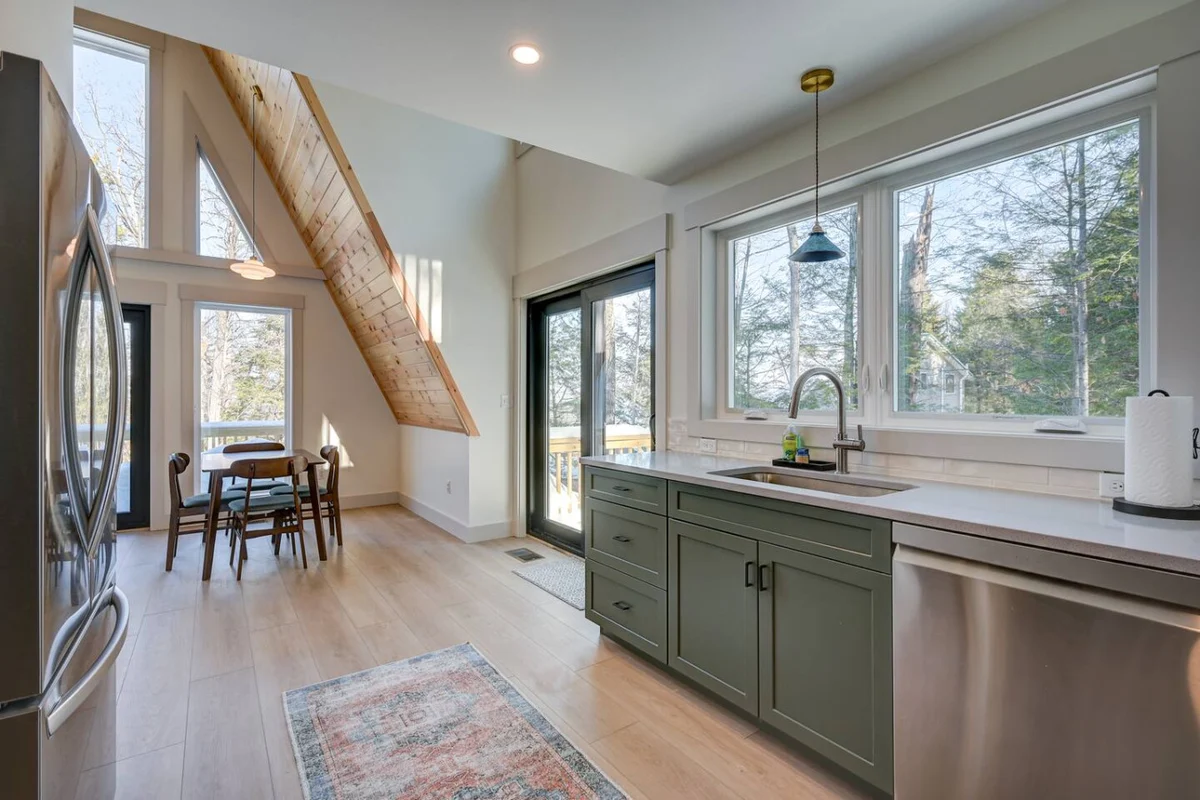 The Outlook | Relaxing Luxe A-Frame with Hot Tub #38