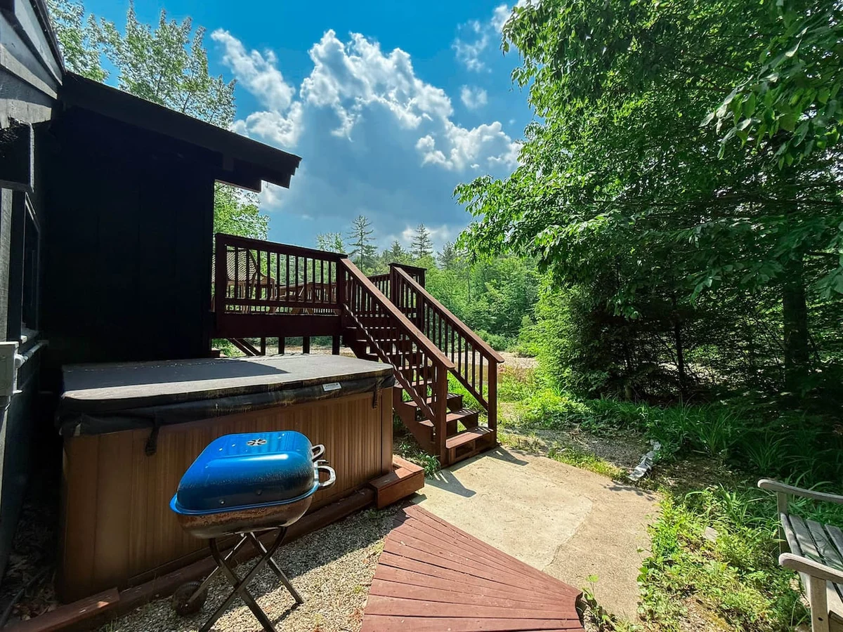 The Riverglass | Saco River Oasis, Hot Tub, Views #33