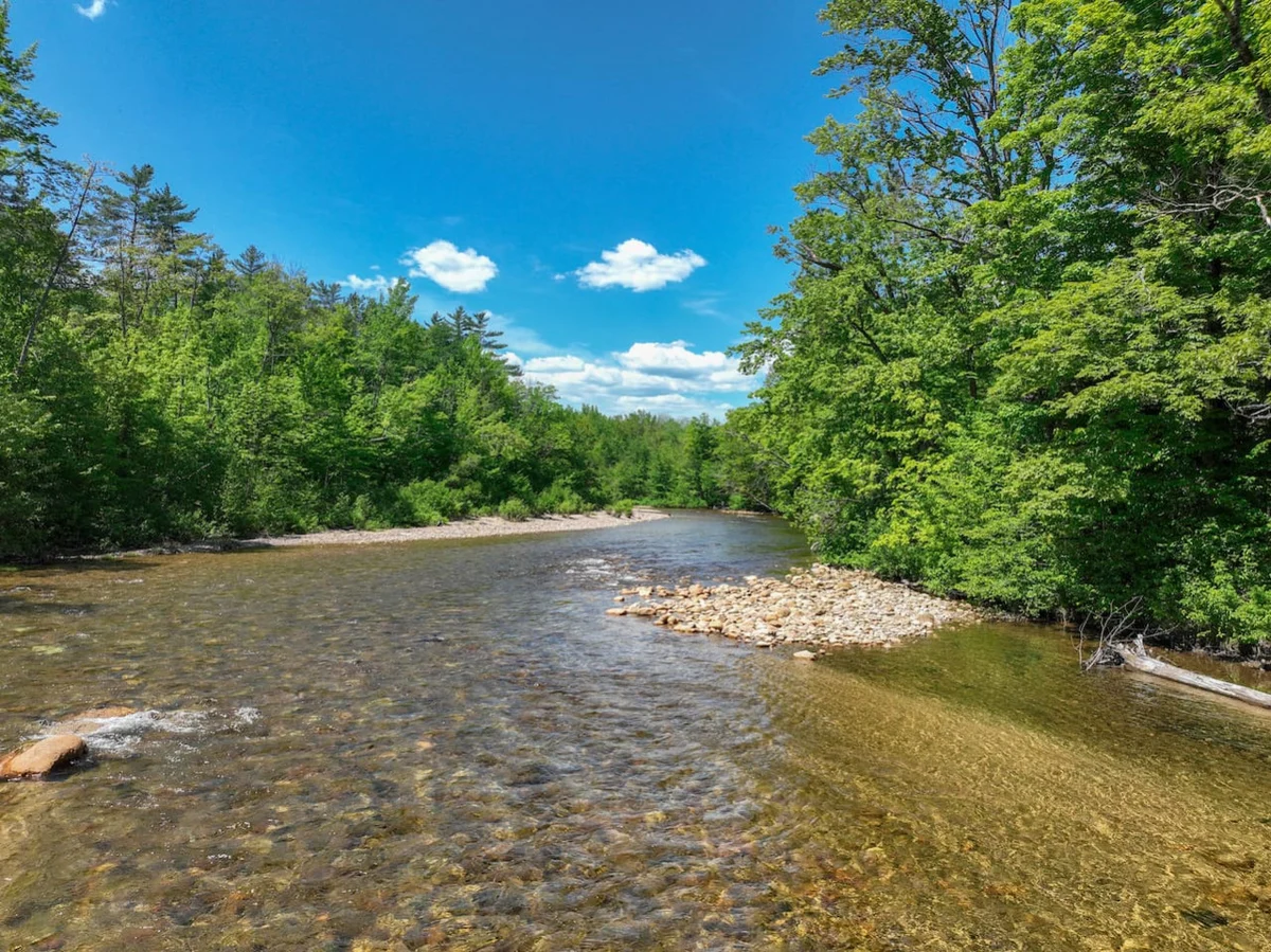 The Riverglass | Saco River Oasis, Hot Tub, Views #45