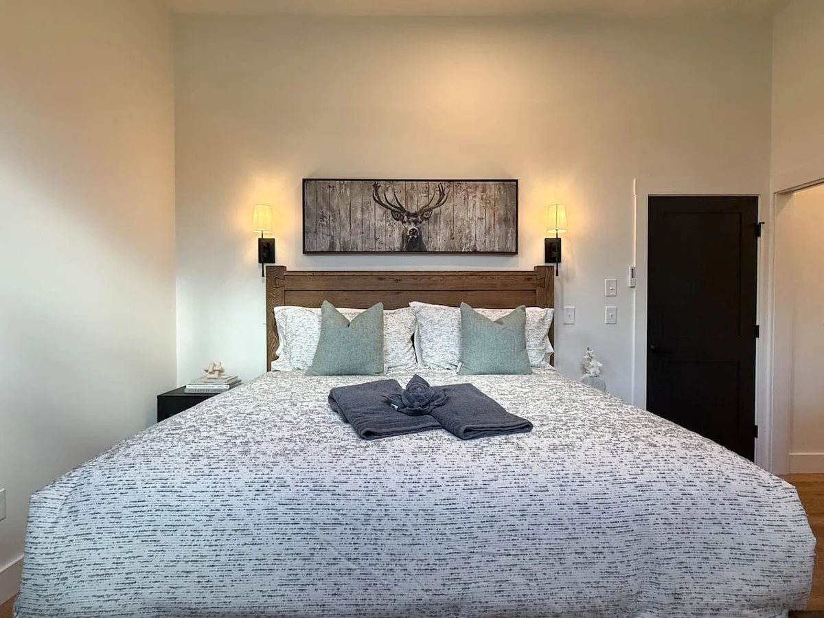 The Timberline | Mountain Luxury + Hot Tub #24